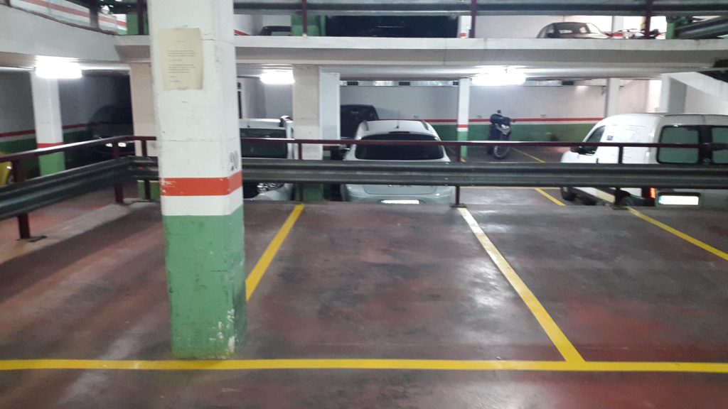 lote plazas parking sants