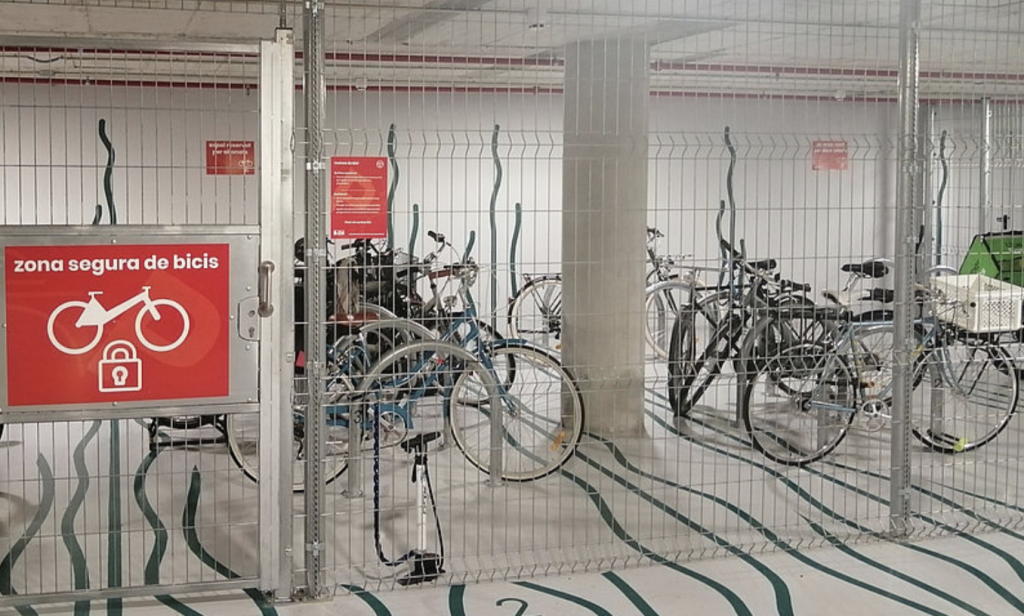 Parking de bicicletas en Barcelona