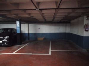 Lote de 65 plazas de parking en barri de Sant Antoni