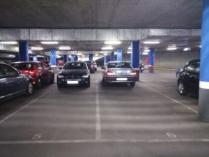 Lote de plazas de garaje en Sevilla, Nervión