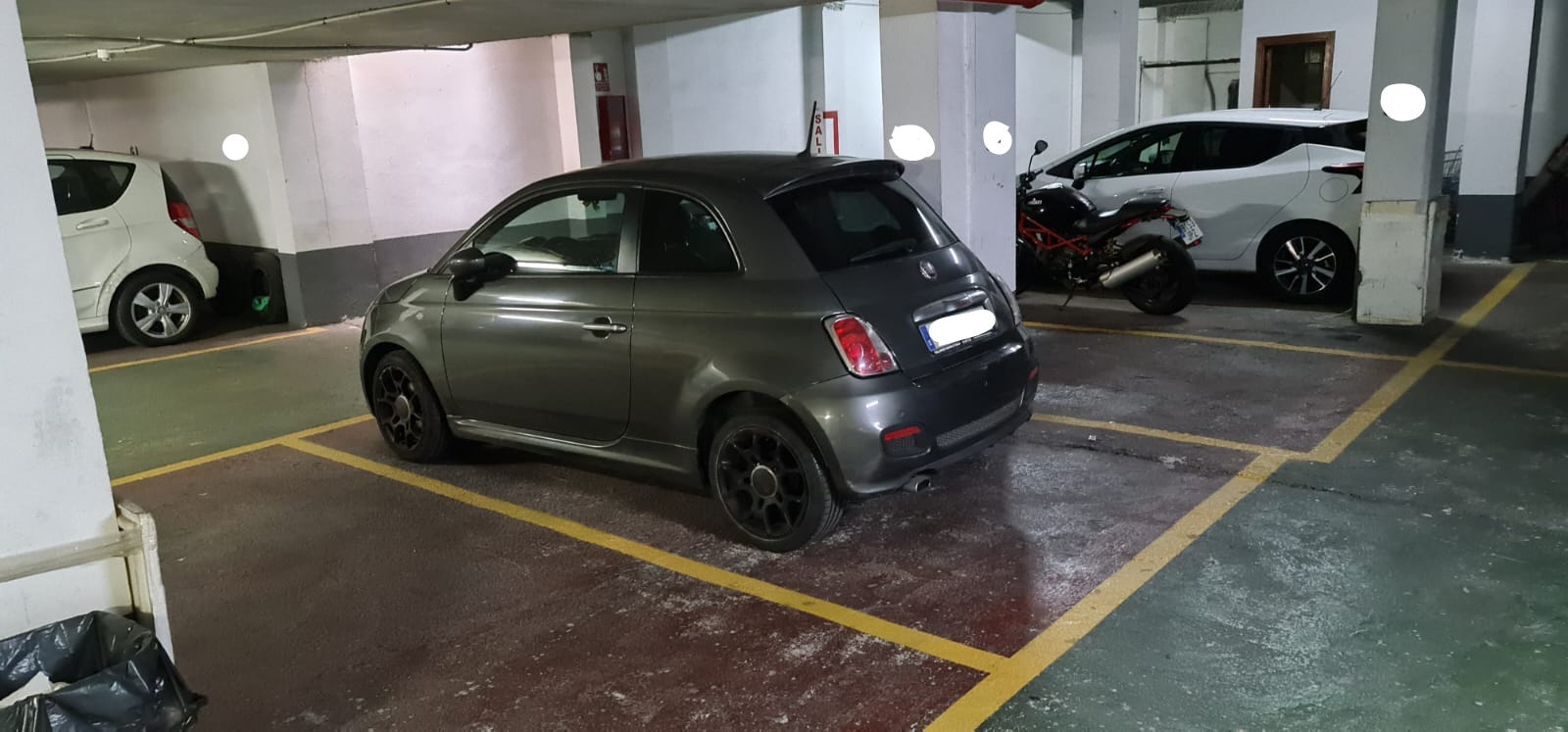 Lote de 12 plazas de garaje en Valencia
