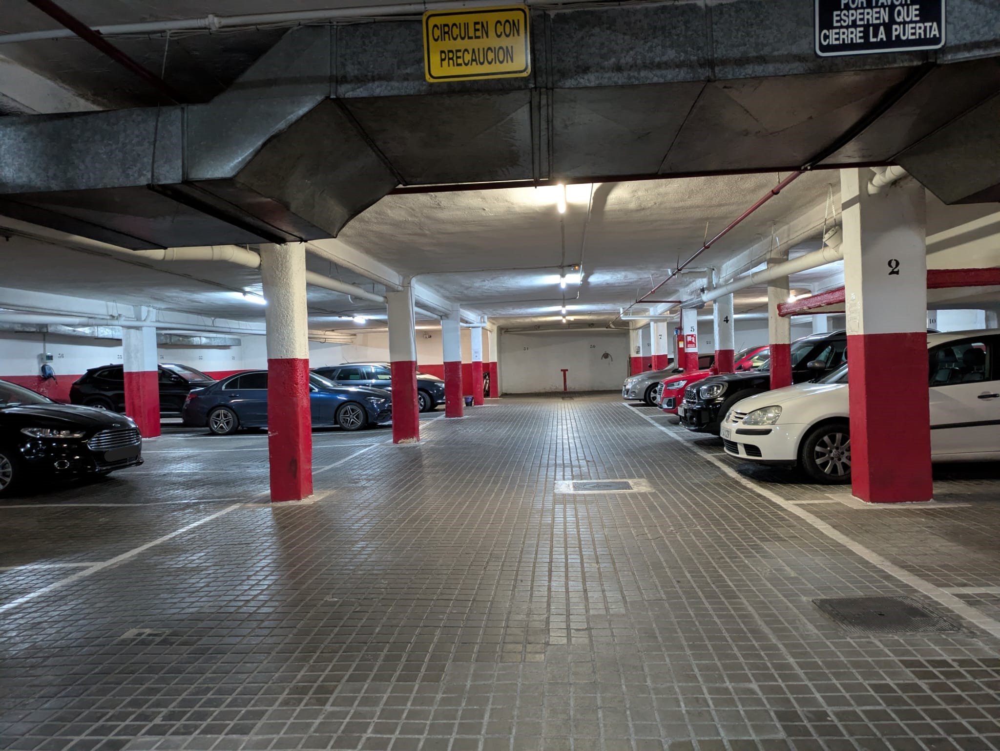 Parking Entero a la venta en Príncipe Pío, Madrid.